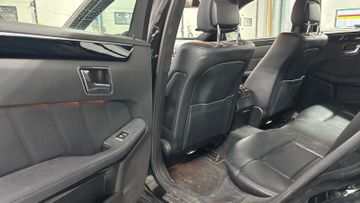 Mercedes E 350 - 11