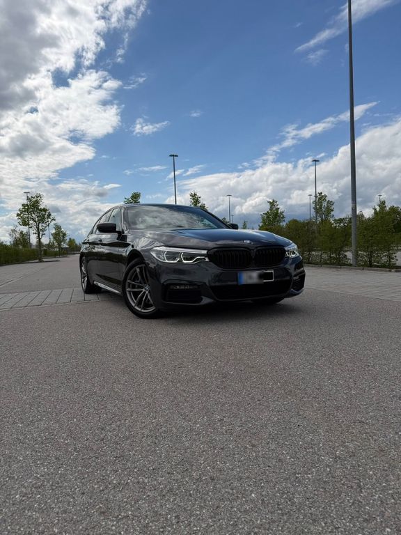 Image of BMW 530