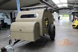 Andere LifeStyle Camper X-Line Einzelradaufhängung Mosk - grün Wohnwagen