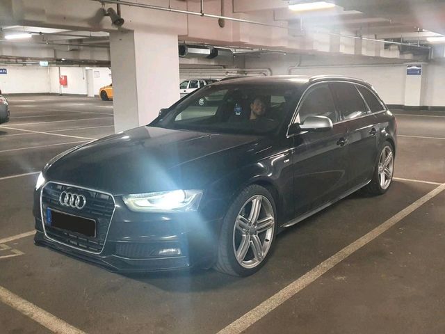 Audi A4 Avant 3.0 TDI Sline