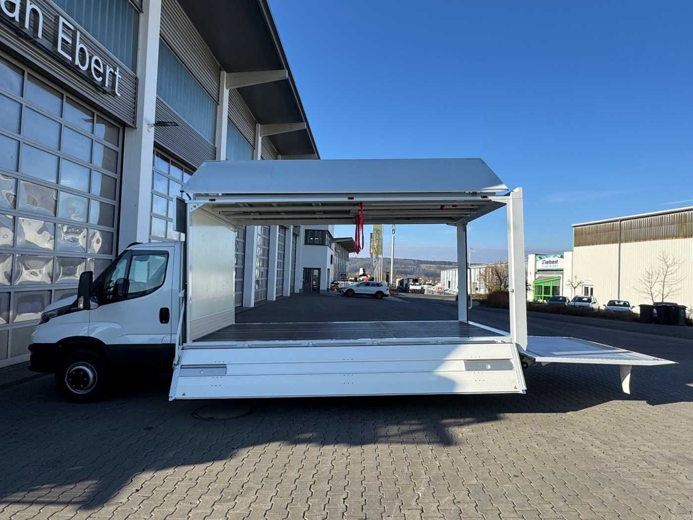 Fahrzeugabbildung Iveco Daily 70C18 HA8 *LBW*Schwenkwandkoffer*