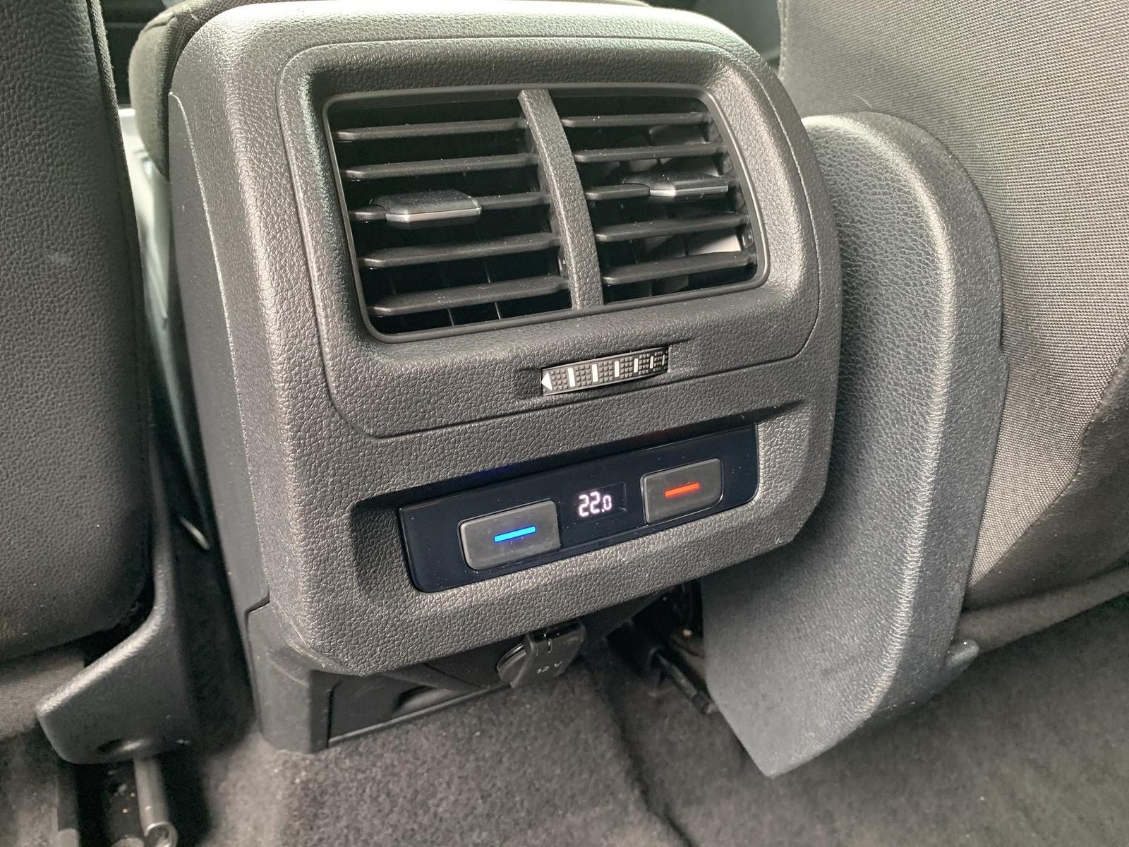 Volkswagen Touran 1.5TSI DSG 7-Sitzer ACC+3Z-Klima+Sitzhzg, миниатюра 12