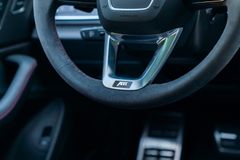 AUDI ABT RSQ8-R 4.0 TFSI quattro/ MASSAGE/ STANDHZG.
