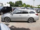 Toyota Auris Touring Sports 1.8 TS HYBRID DESIGN EDITIO - Toyota Auris Touring Sports: Automatik