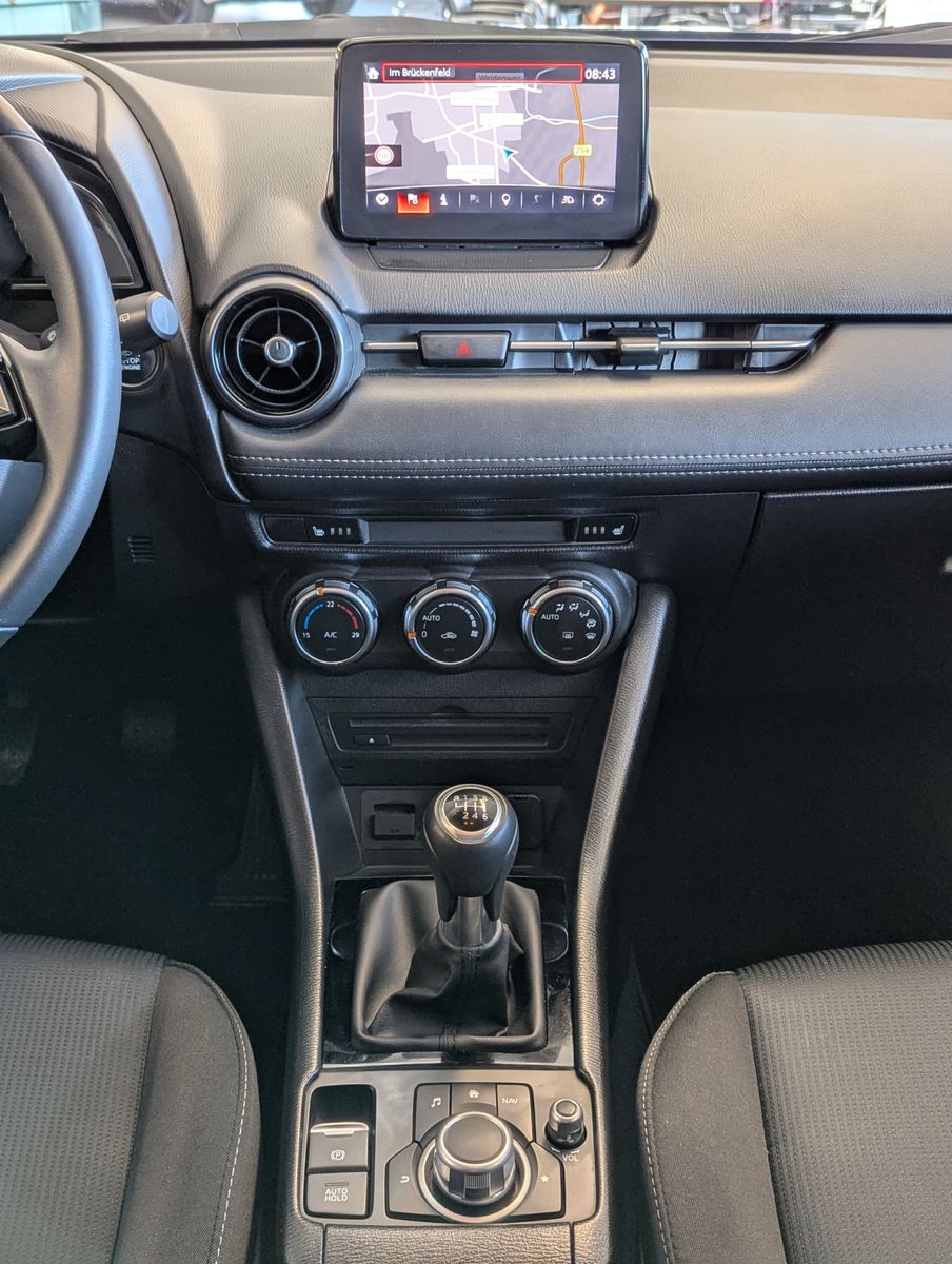 Fahrzeugabbildung Mazda CX-3 Ad'vantage Sonderlackierung PDC SHZ Navi