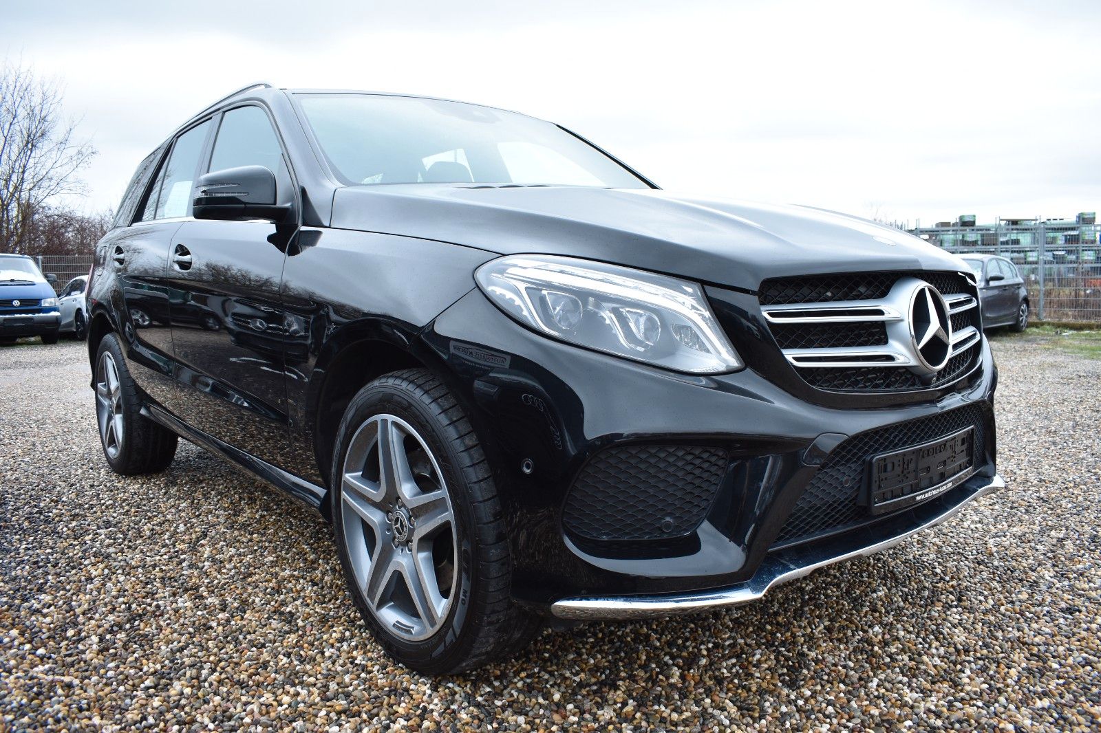 Fahrzeugabbildung Mercedes-Benz GLE 350 d 4Matic AMG line