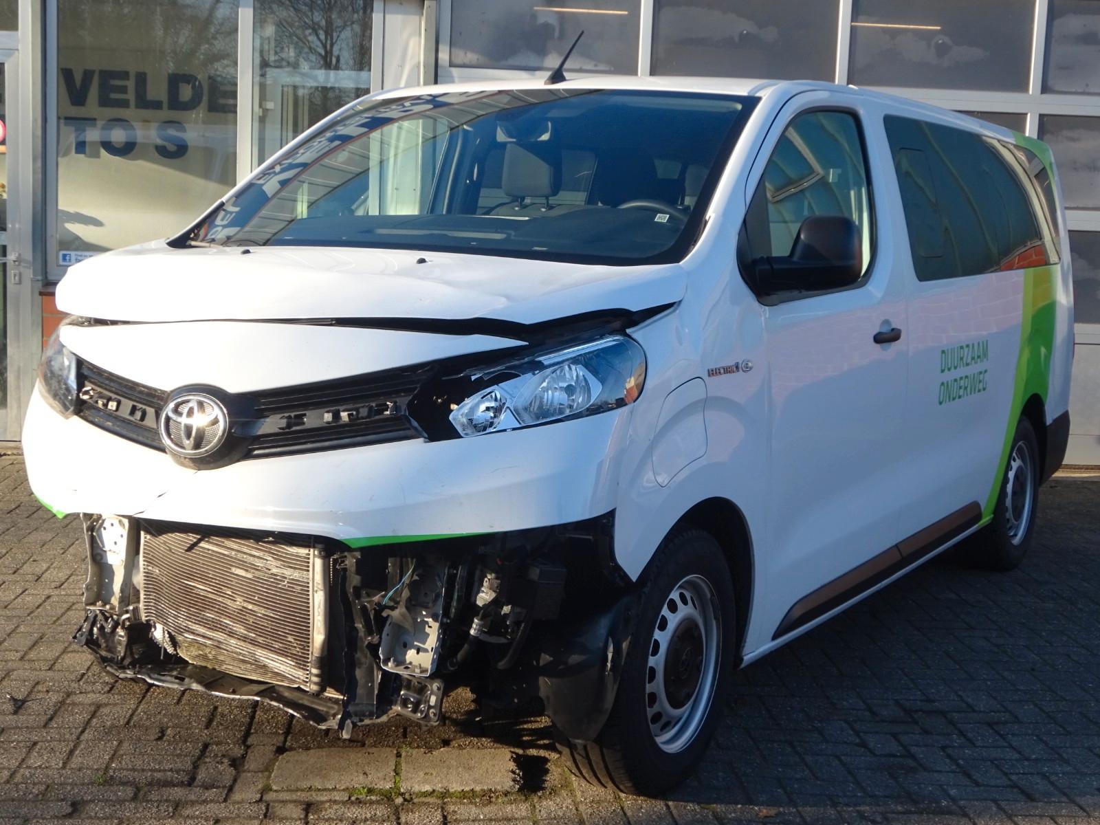 Toyota Proace Long Extra Range 75 kWh Elektro, 9 Sitze