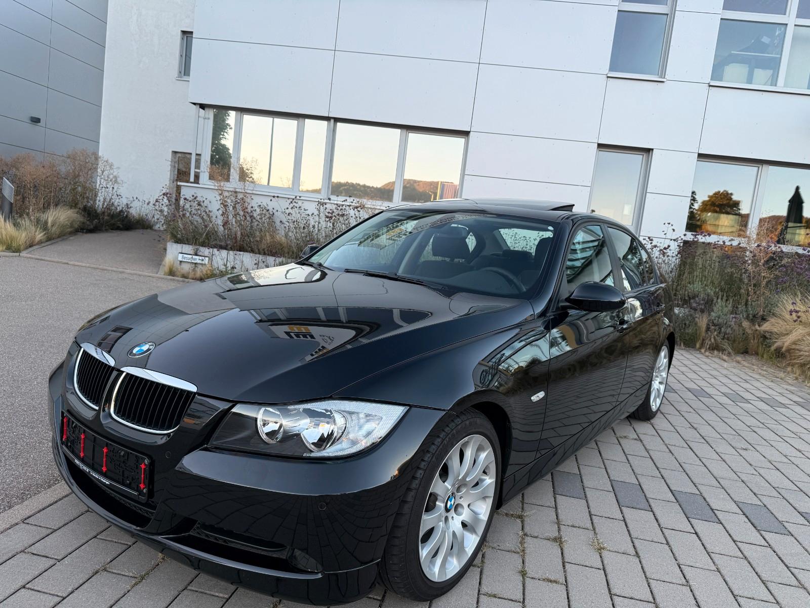 BMW 3 Limousine 320 i 31491 KM, BMW Scheckheft