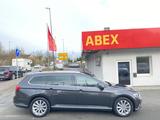 Volkswagen Passat Variant 2.0 TDI SCR Highline AHK NAVI LED - Volkswagen Passat: TDI Highline