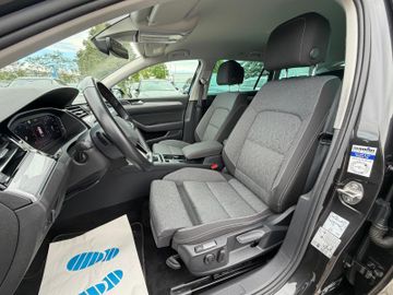 Volkswagen Passat Variant - 8