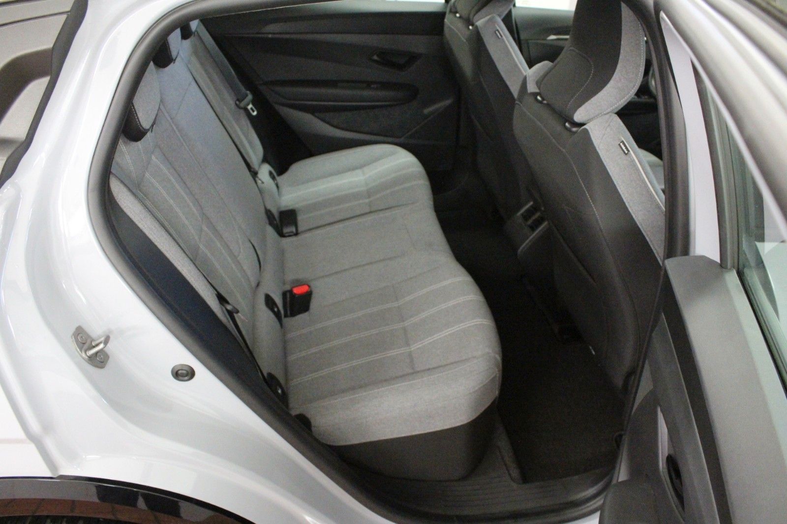 Fahrzeugabbildung Renault Megane E-Tech Equilibre Boost charge