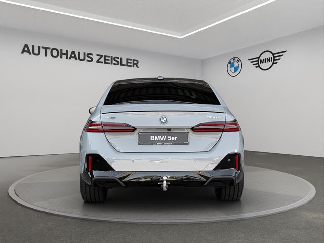 Foto Nummer 6: BMW 550e xDrive