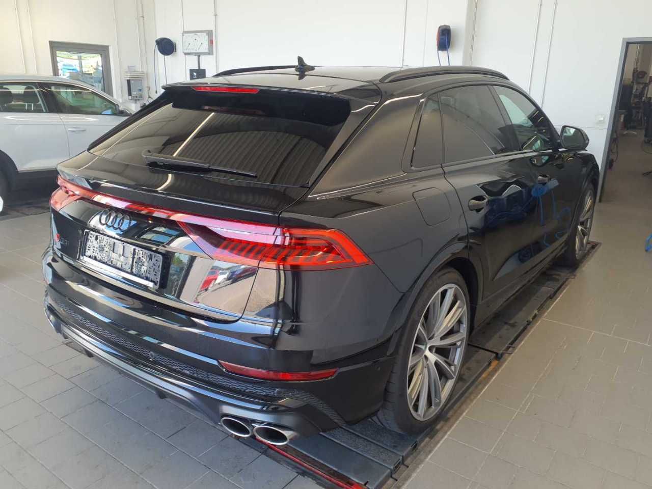 Audi SQ8 - Bild 6