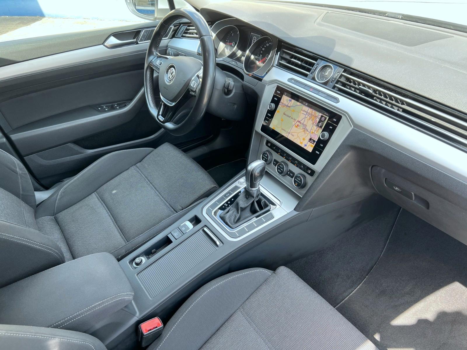 Volkswagen Passat Variant Comfortline*Navi*Cam*ACC*S-Heft*