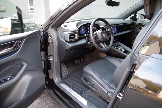 Porsche Macan 4*21"MacanDesign,ACC,PANO,Servo+,Kompass*