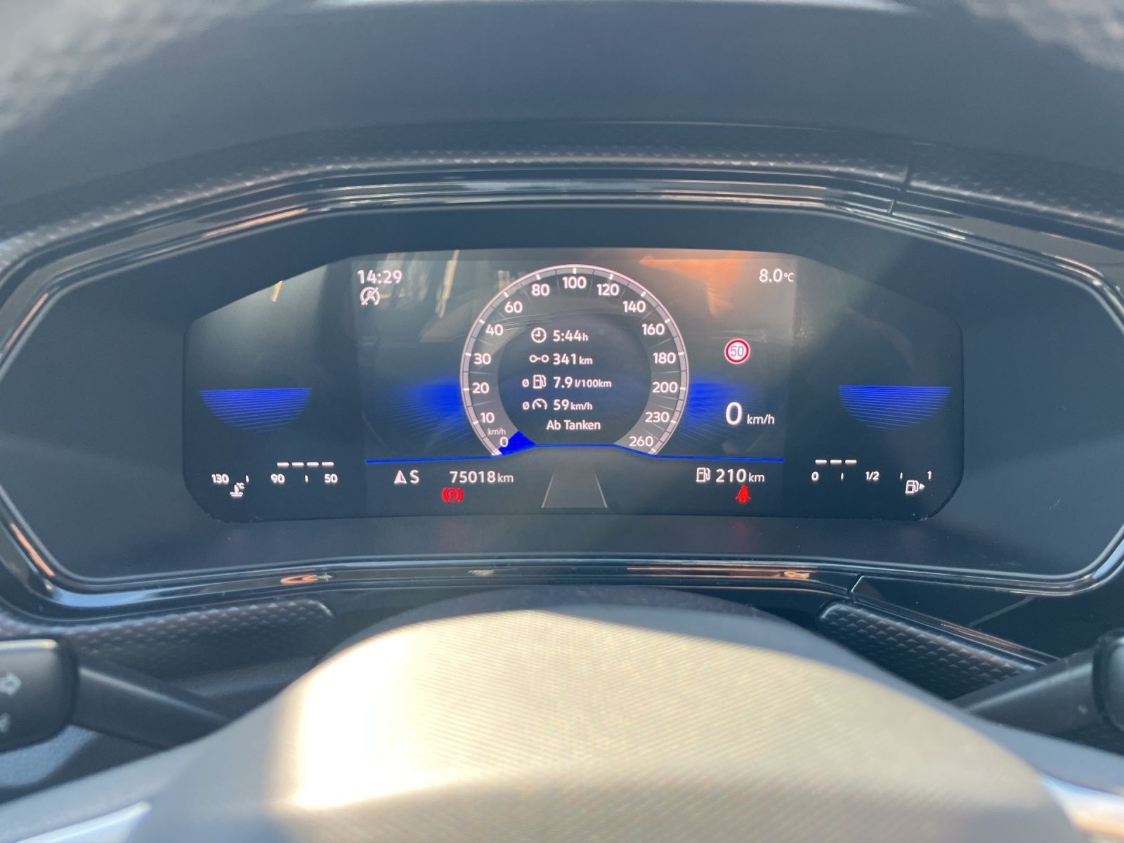 Volkswagen T-Cross - Bild 11