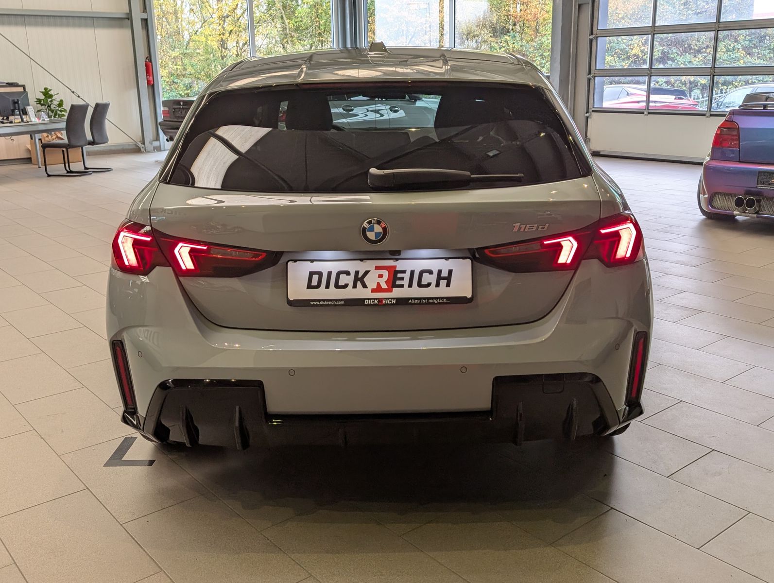 Fahrzeugabbildung BMW 118 d M-Sport Premium Shadow Cam Pano Alcan 18"