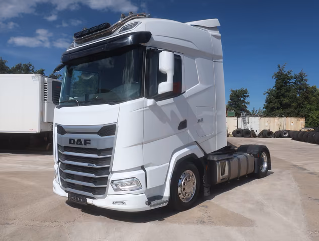 DAF XG530 Low Deck Intarder 2 Tanks Navi