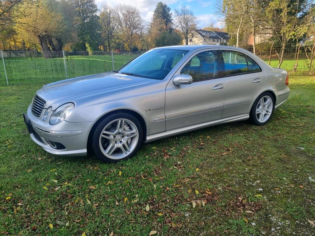 Mercedes-Benz E 55 AMG