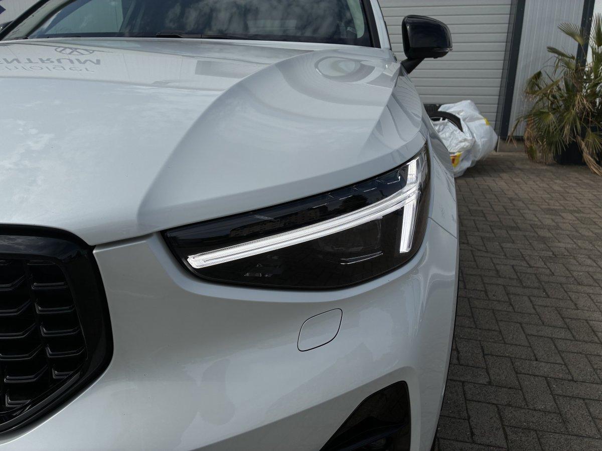 Volvo XC40 B4 Ultra Dark Memory inkl. Winterräder