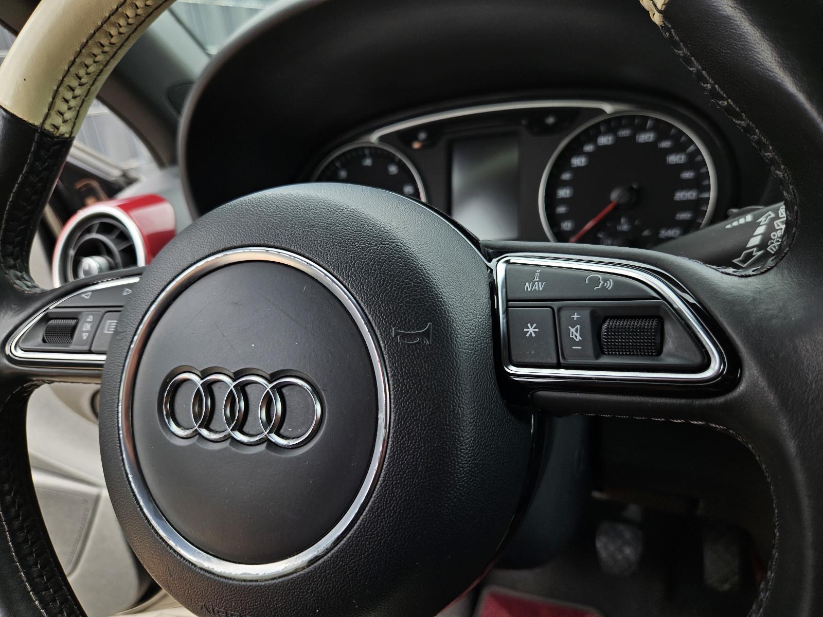 Audi A1 1.4 TFSI Ambition SPORT NAVI APS LEDER MULTI