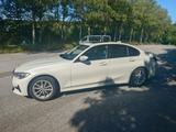 BMW 330i Gepflegtes Nichtraucherfahrzeug - weiße BMW 330