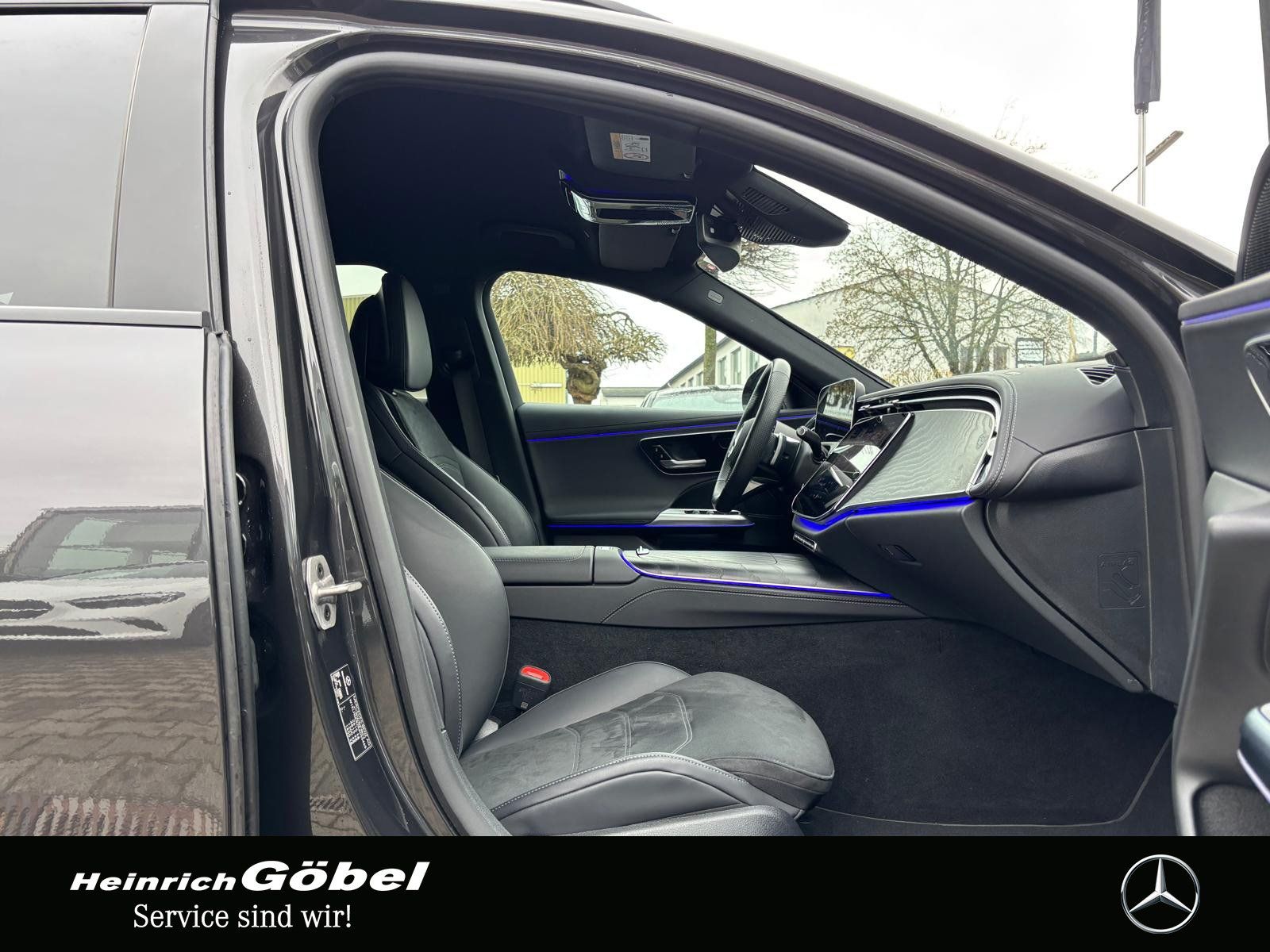 Fahrzeugabbildung Mercedes-Benz E 220 T d AMG Line-ADV WP AHK NP KAM WP VZA AMB+