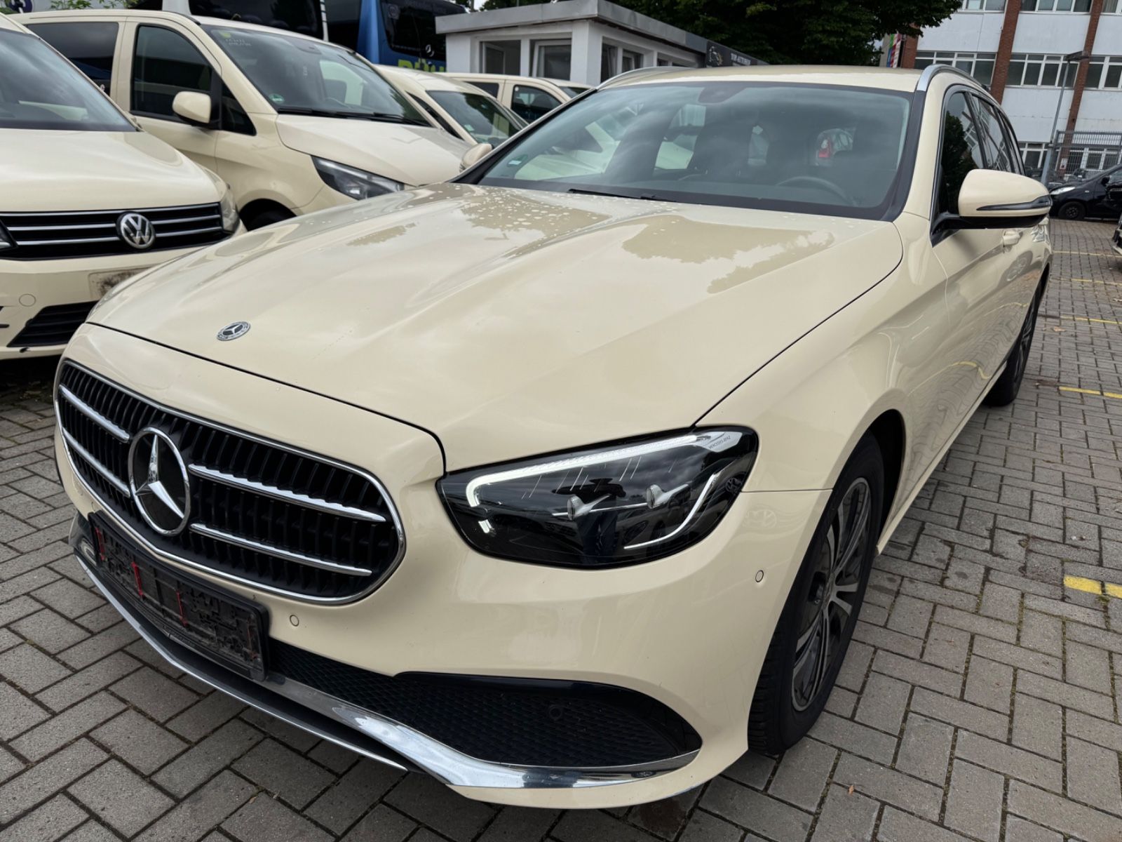MERCEDES-BENZ E 200 E T-Modell E 200 d