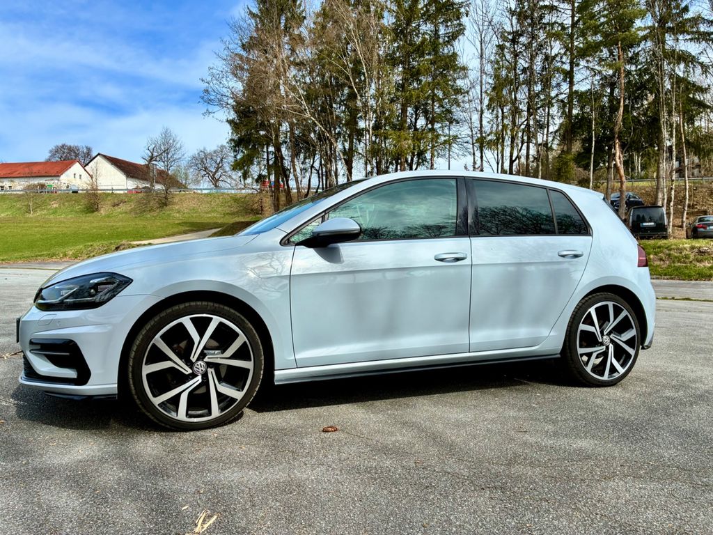 Image of Volkswagen Golf