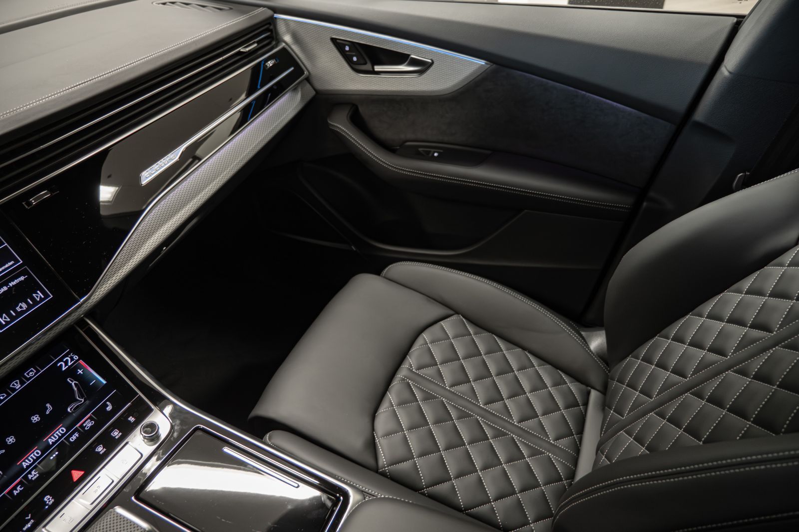 Audi SQ8 - Bild 16