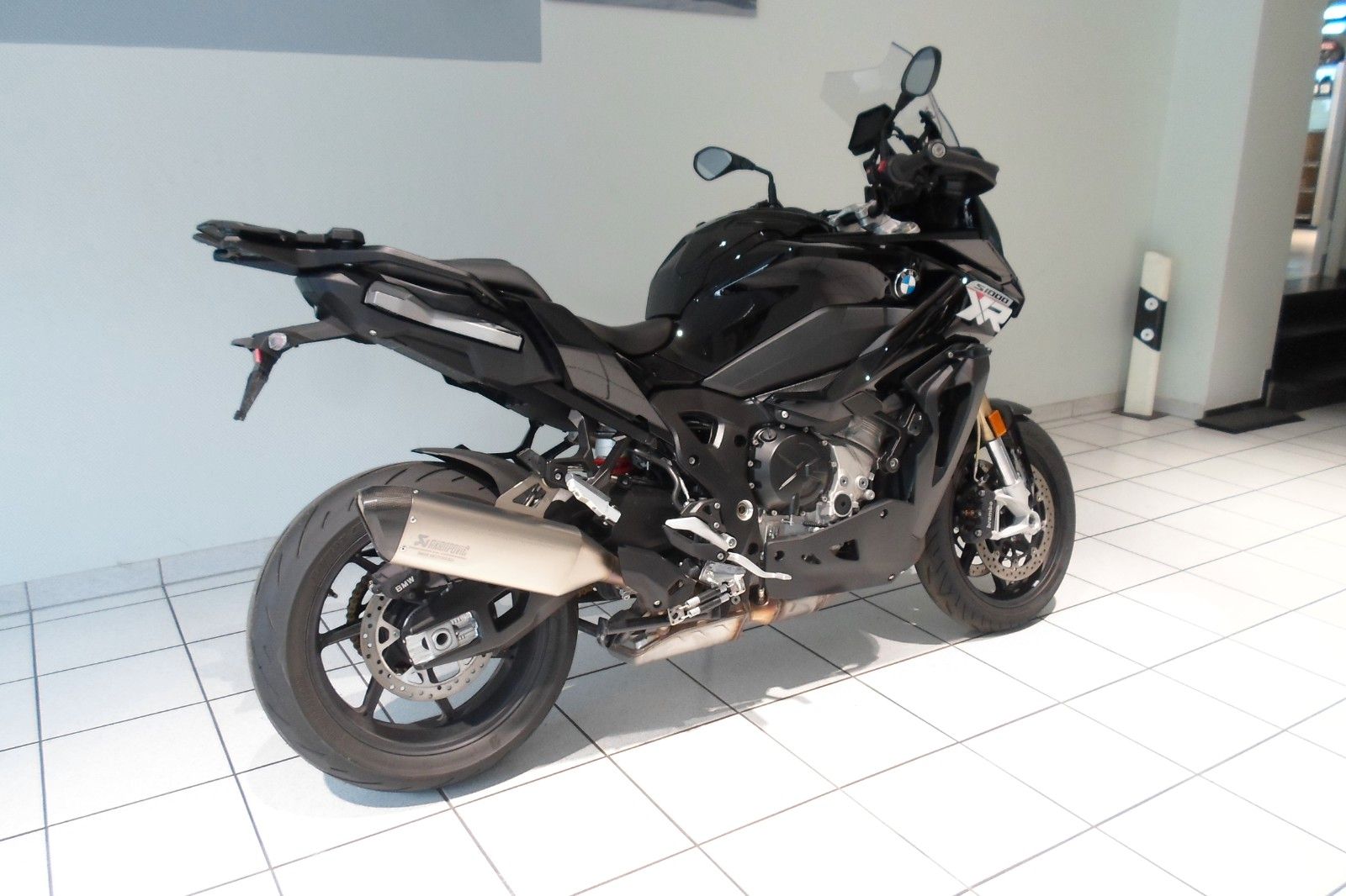Fahrzeugabbildung BMW S1000 XR wenig Km !