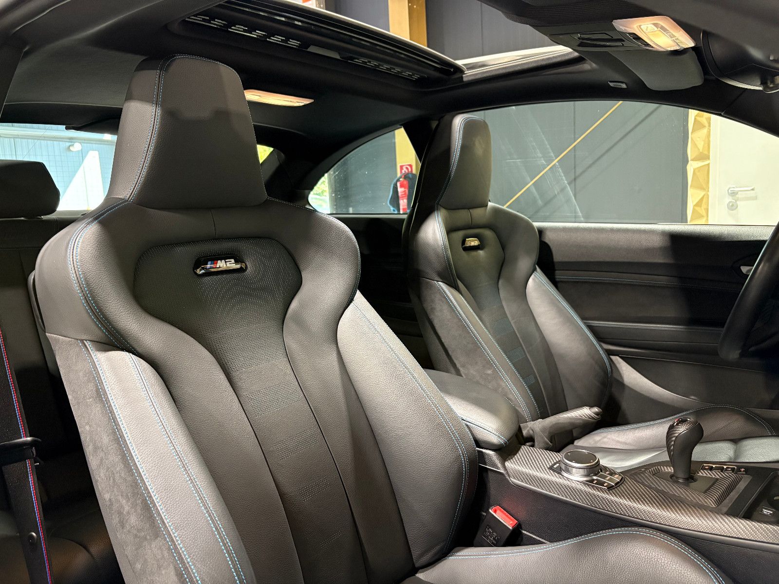 Fahrzeugabbildung BMW M2 Coupe Competition/MEMORY/CARBON/NAVI/PDC