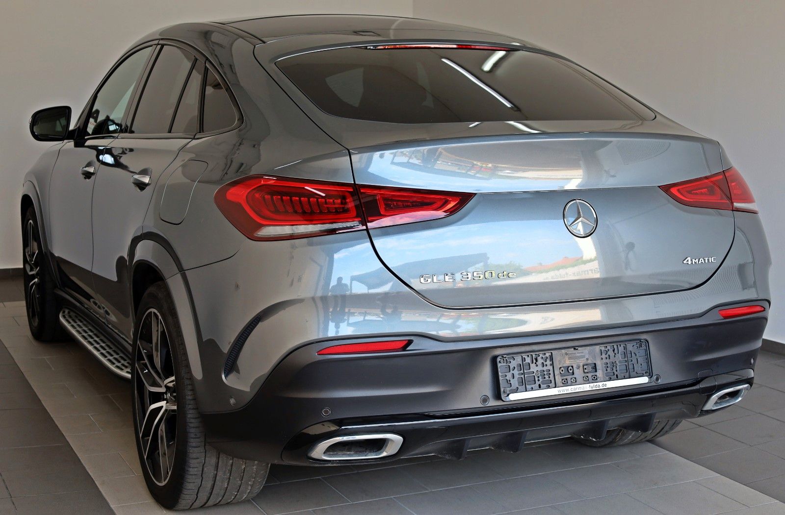 Fahrzeugabbildung Mercedes-Benz GLE 350de Coupe AMG line,Pano,HUD,360°,Burmester