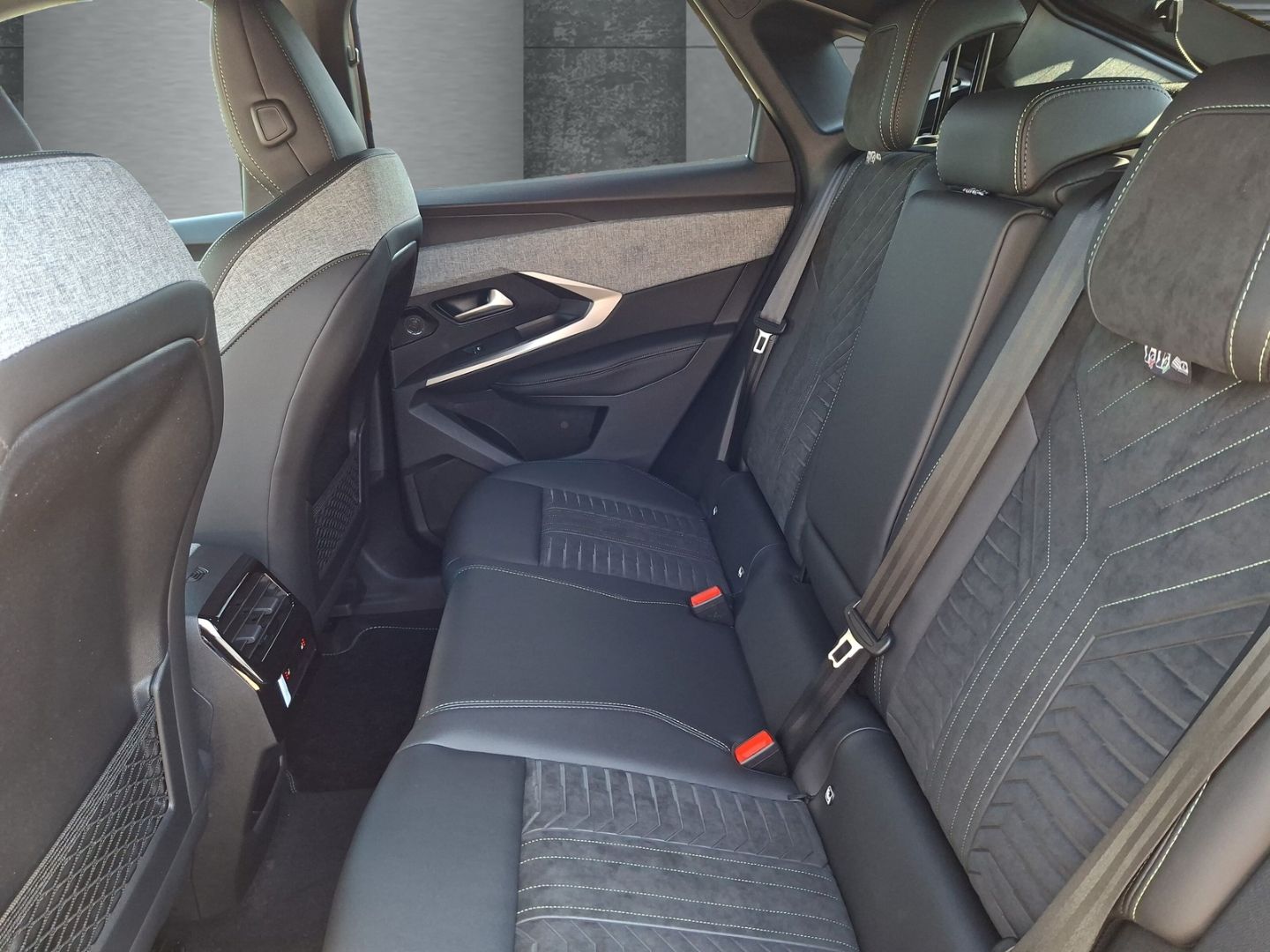 Peugeot 3008 - Bild 9