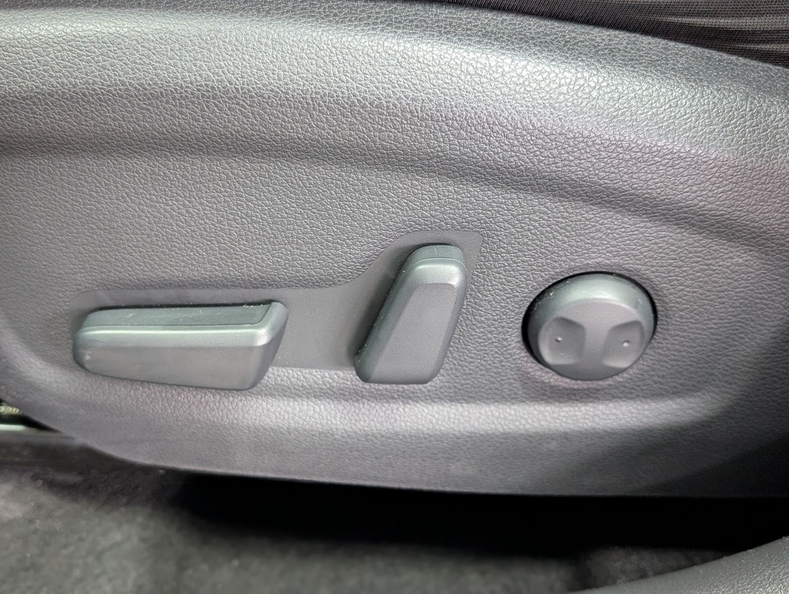 Fahrzeugabbildung Hyundai Kona Prime EV HUD AHK SHZ KAM LED ACC SoH 97%