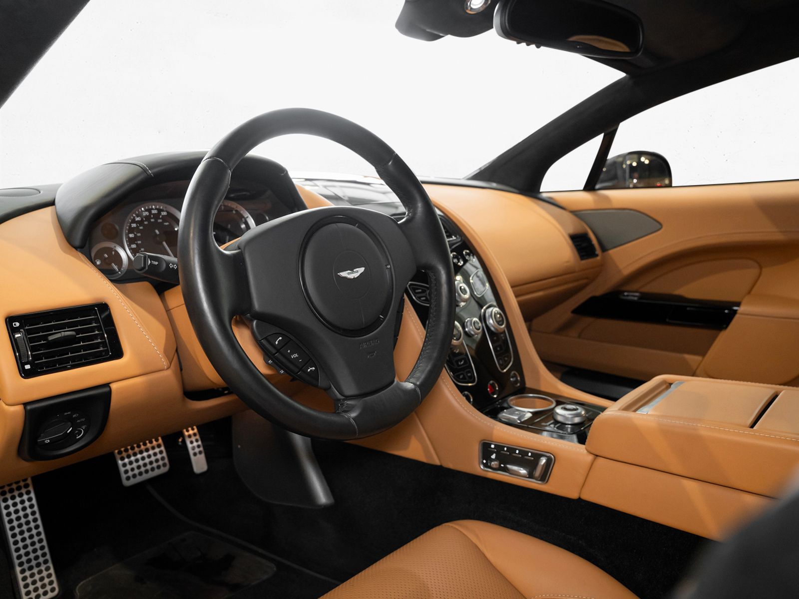 Fahrzeugabbildung Aston Martin Rapide S - Aston Martin Hamburg