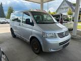 Volkswagen T5 Bus Caravelle*1.HAND*8 SItze*HU 09/2026*