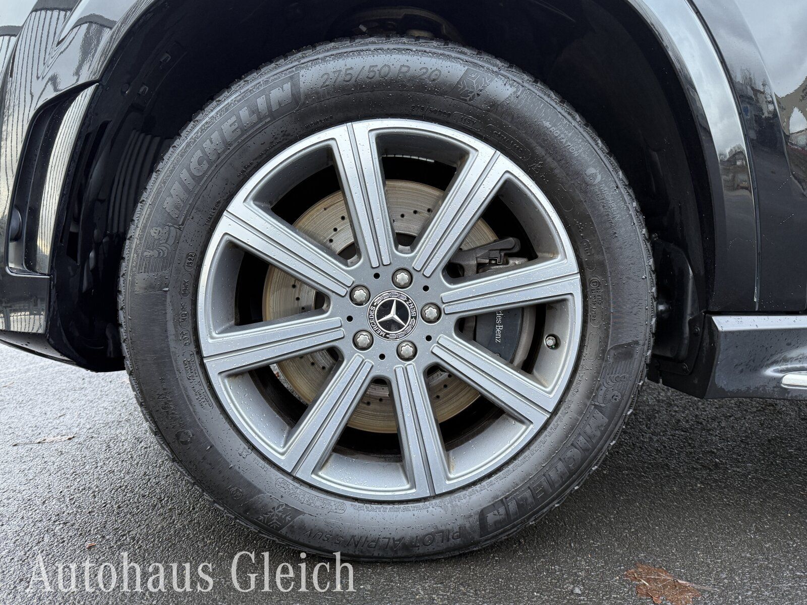 Fahrzeugabbildung Mercedes-Benz GLS 400 d AMG Line 4Matic (EURO 6d) Navi/Autom.