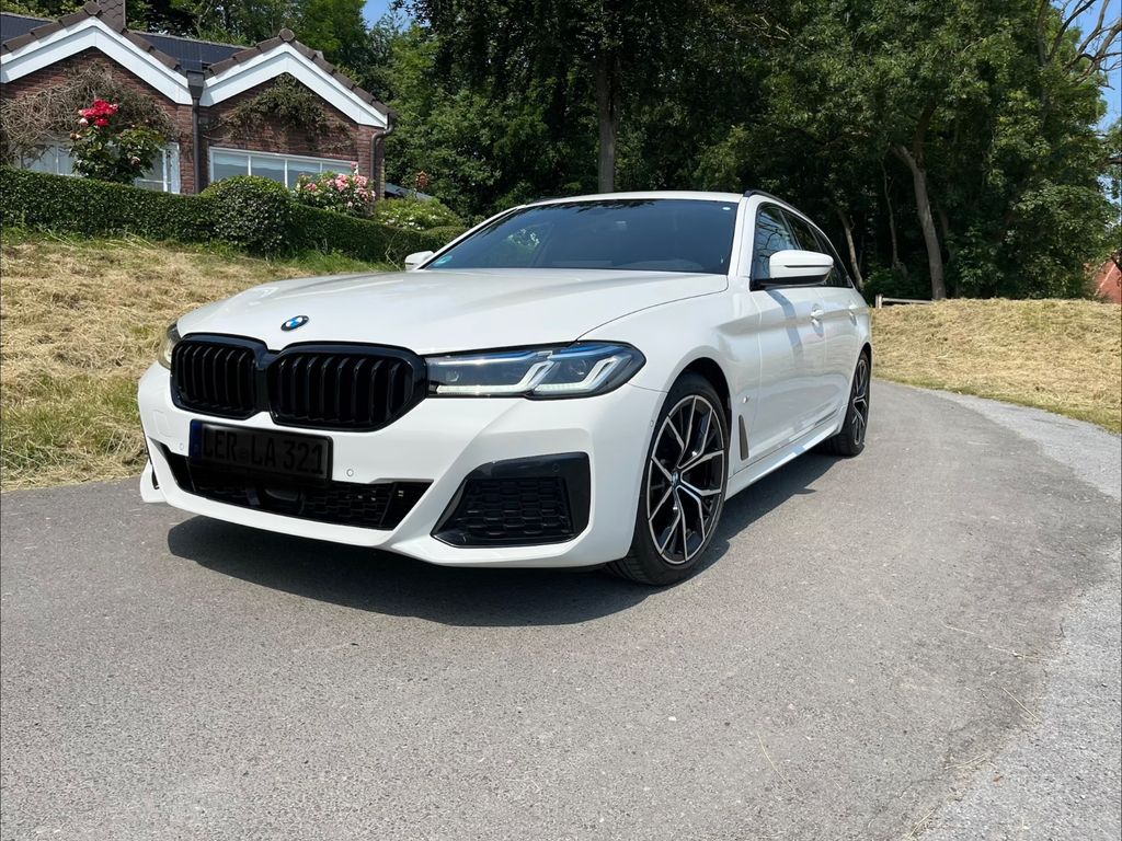 Image of BMW 520