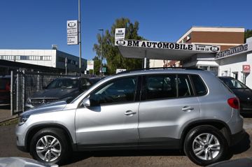 Volkswagen Tiguan - 4