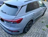 Audi Q4 e-tron 40 - Optikpaket schwarz - 2x S-Line  - Audi Q4 e-tron in Düsseldorf