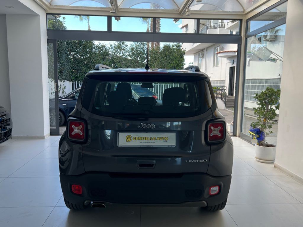 Jeep Renegade 1.6 Mjt DDCT 120 CV Limited tua da imagem 2