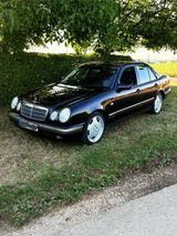 Mercedes-Benz Mercedes Benz E 240 TÜV 04/2026 18 Zoll V6... - gebrauchte Mercedes-Benz E 240 aus dem Jahr 1998