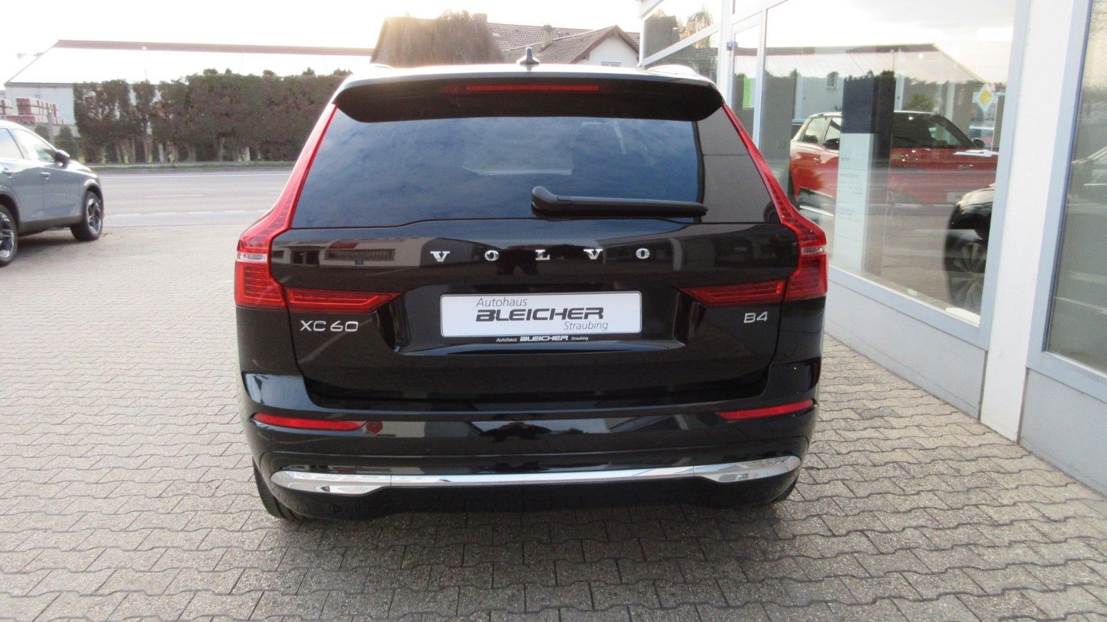 Fahrzeugabbildung Volvo XC 60 B4 Plus Bright 2WD