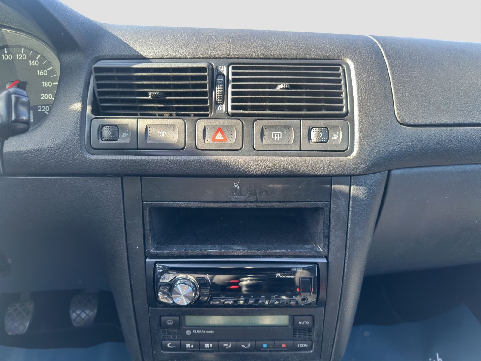 Fahrzeugabbildung Volkswagen Golf 1.4 Edition/Klimaauto./Sitzheizung/TÜV02.28