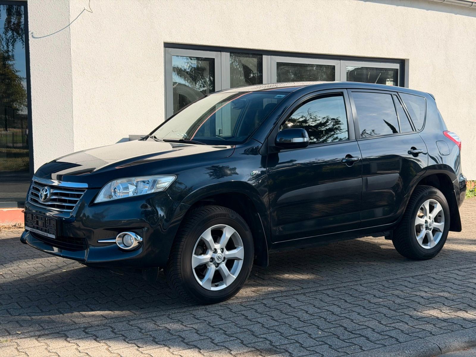 Toyota RAV 4 2,2 D-4D Life 4X4 *Automatik*AHK*