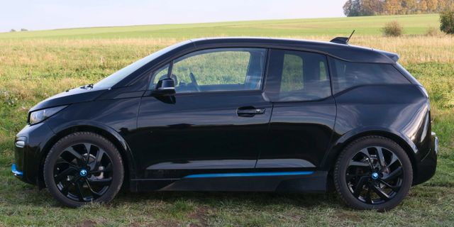 BMW i3s (120 Ah), Fast Vollausstattung inkl. Leder