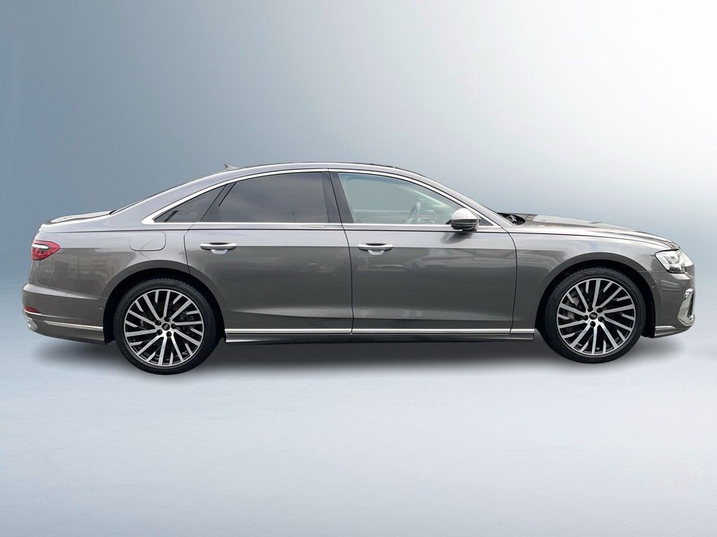 Audi A8 - Bild 10
