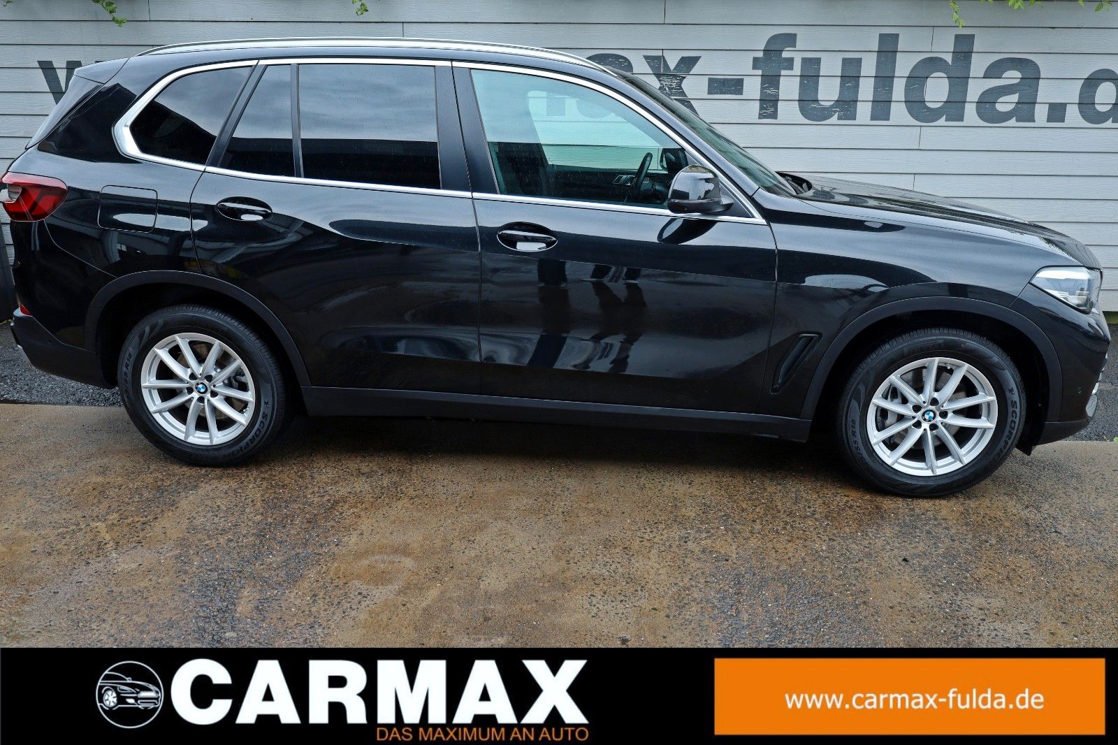 Fahrzeugabbildung BMW X5 xDrive 30d, Leder,Navi,LED,SH,HUD,360Kam.,ACC