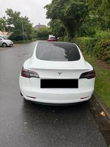 Tesla Model 3 Hinterradantrieb mit AHK - Tesla Model 3 in Mainz